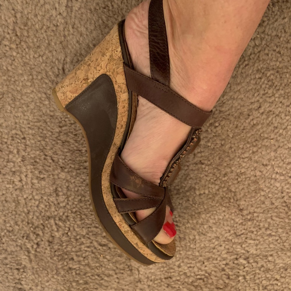 ANTONIO MELANI wedge heels size 6